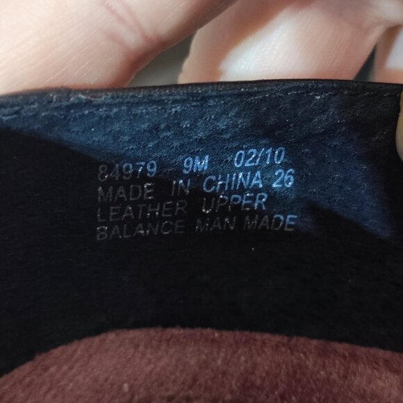 Clarks Everyday Sugar Plum Leather Pumps 9 Black Block Heel Slip On Dress Shoes - Picture 9 of 16